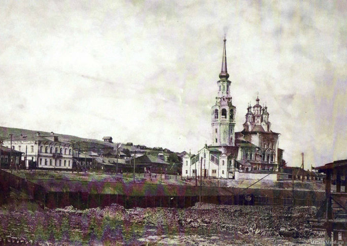 Введенский собор в Карпинске