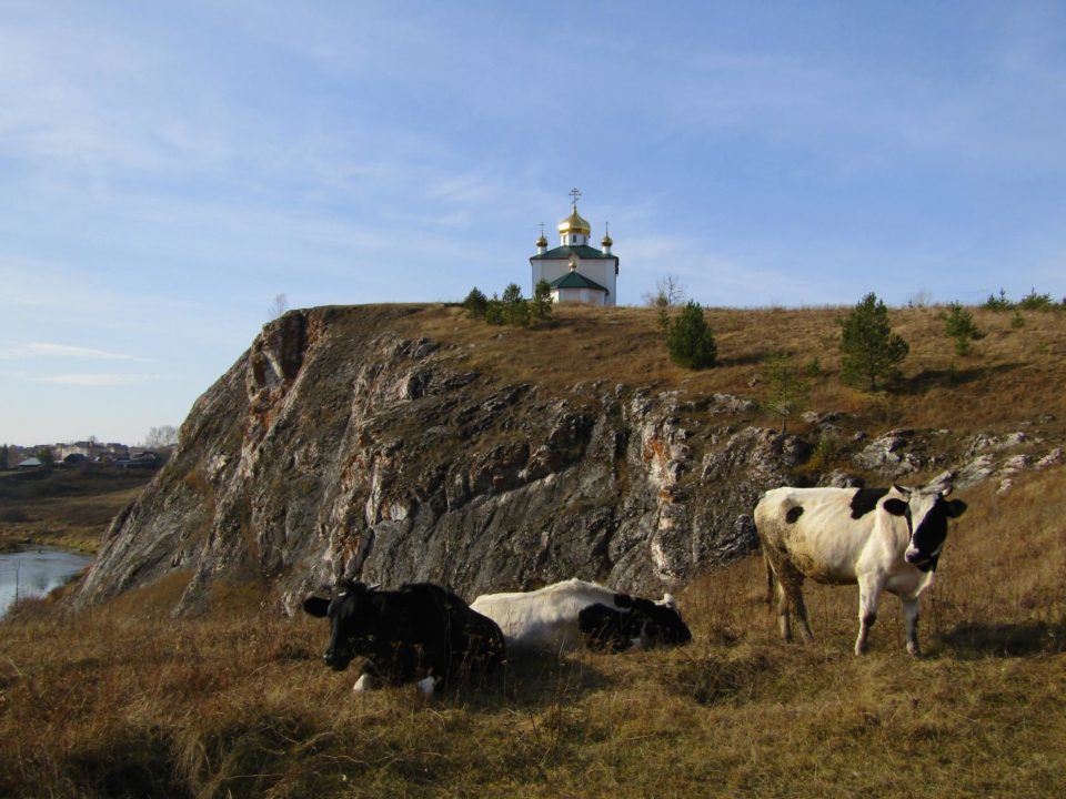 Пейзаж с Казанским храмом в Арамашево