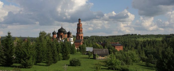 Успенский Свято-Георгиевский мужской монастырь "Святые Кустики"