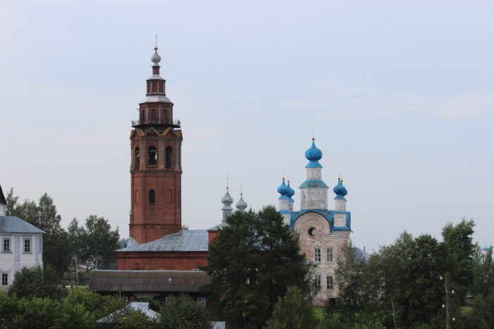 Воскресенский собор. На его колокольню можно подняться