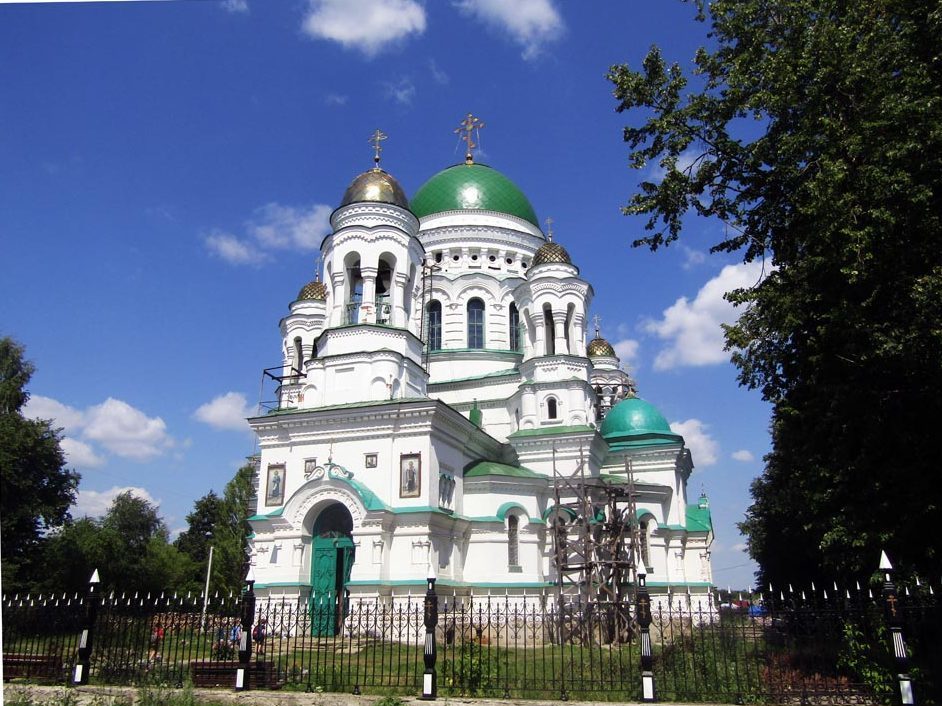 Нижняя Салда: храм Александра Невского. Фото Алексея Рычкова