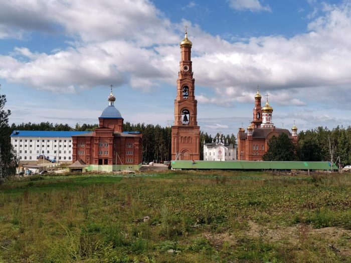 Среднеуральский женский монастырь в честь иконы Божией Матери "Спорительница хлебов"
