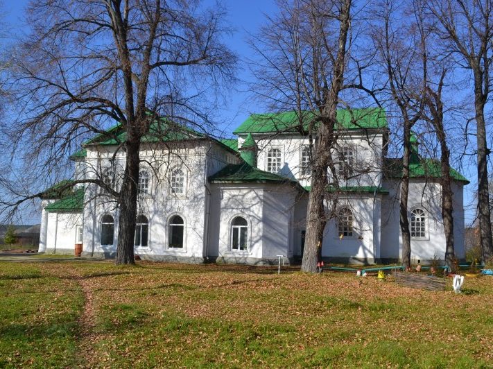 Сретенская церковь в селе Мурзинка
